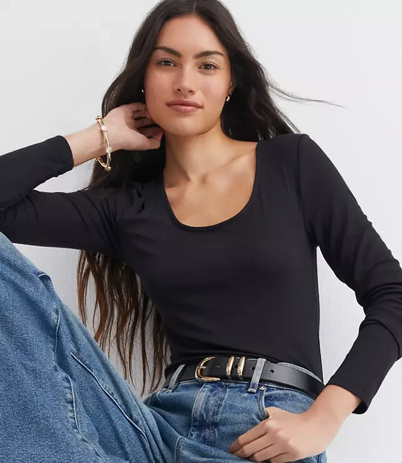 Ribbed Scoop Neck Long Sleeve Tee