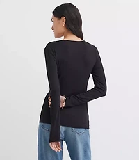 Ribbed Scoop Neck Long Sleeve Tee