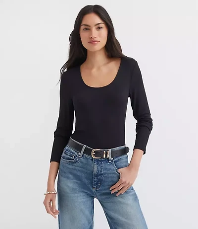 Ribbed Scoop Neck Long Sleeve Tee