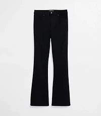 Rivete Curvy High Rise Slim Flare Jeans Noir