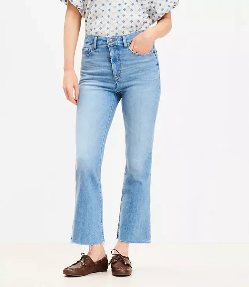 Fresh Cut High Rise Kick Crop Jeans Authentic Light Indigo Wash