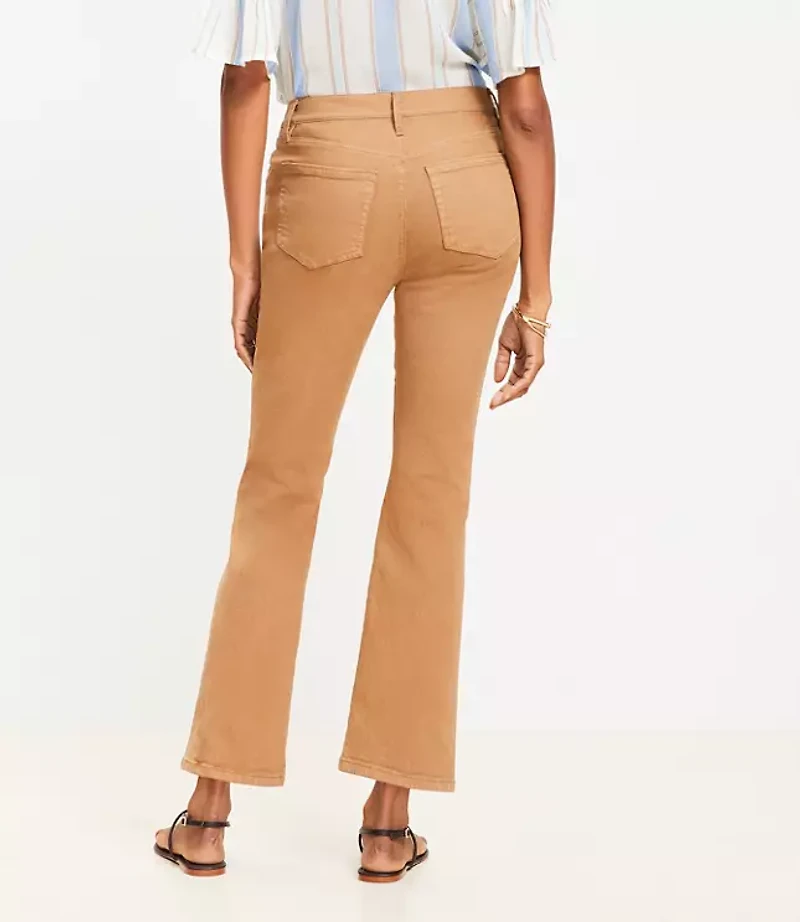 Petite Curvy Patch Pocket Kick Crop Jeans