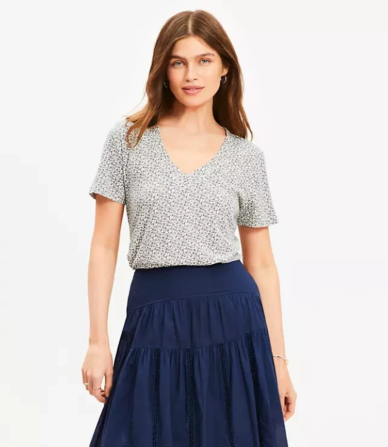Garden Everyday V-Neck Tee