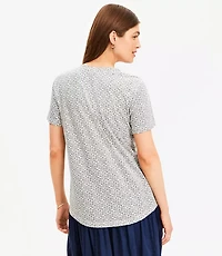 Garden Everyday V-Neck Tee