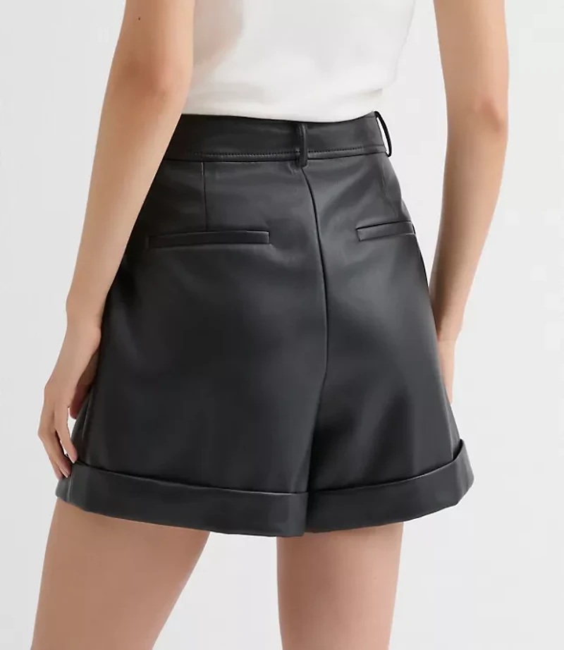 Petite Cuffed Shorts Faux Leather