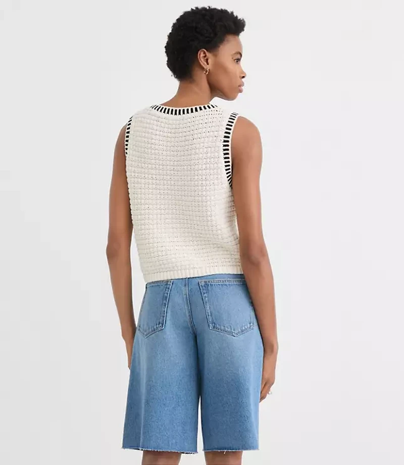 Scoop Neck Pocket Sweater Vest