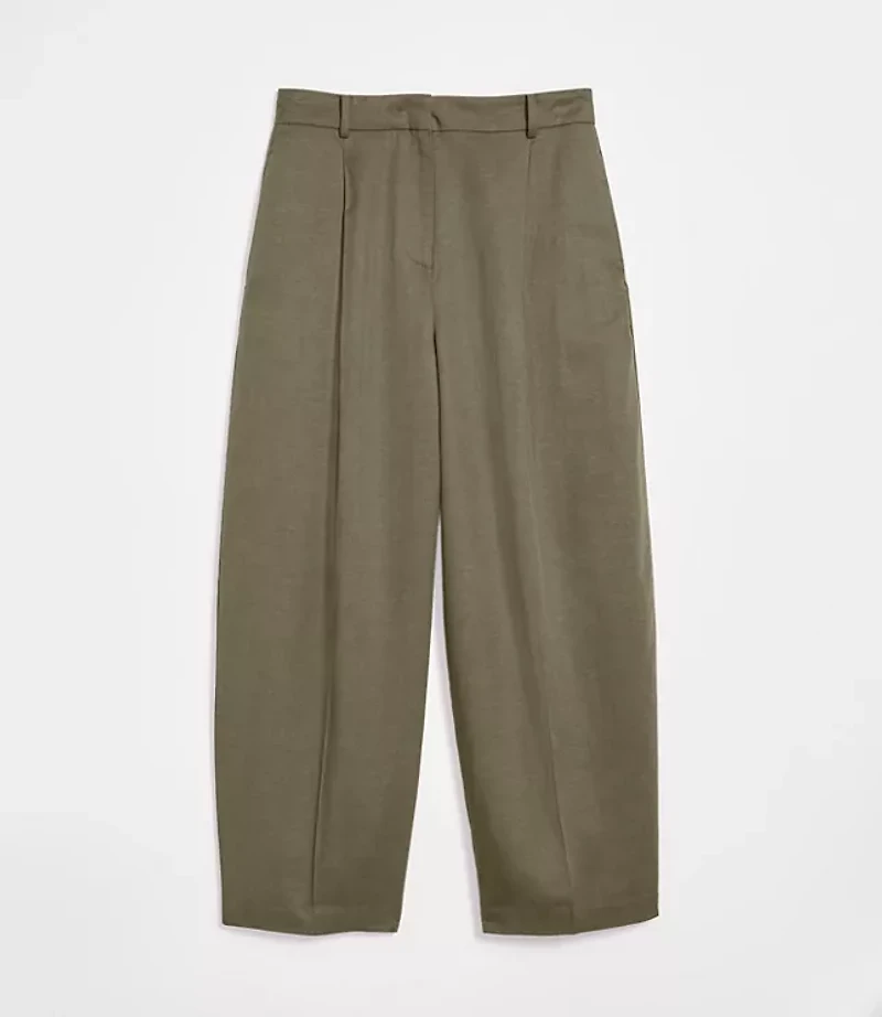 LOFT Versa Pure Spun Pleated Barrel Pants
