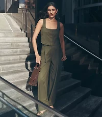 LOFT Versa Pure Spun Pleated Barrel Pants