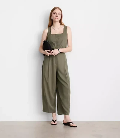 LOFT Versa Pure Spun Pleated Barrel Pants