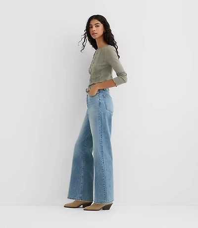 Rivete Petite High Rise Wide Leg Jeans Light Wash
