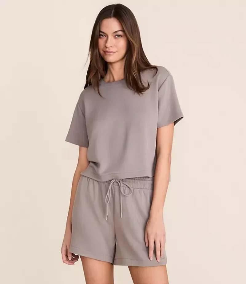 Lou & Grey Lightweight Scubasoft Rounded Hem Tee