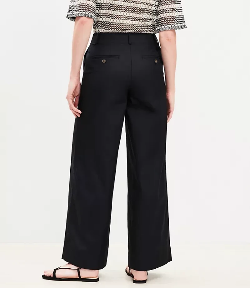 Petite Curvy Pintucked Wide Leg Pants