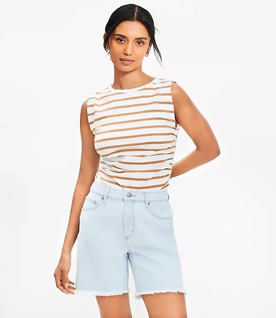 Petite Vented Frayed Boyfriend Shorts Light Wash Indigo