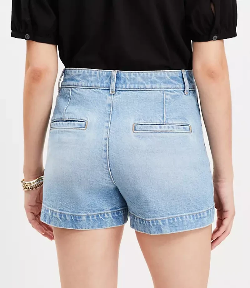 Petite Palmer Denim Shorts in Light Wash