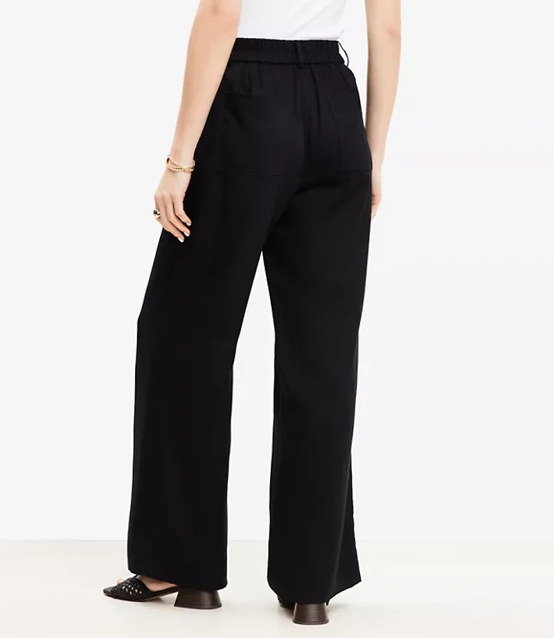 Petite Seamed Wide Leg Pants