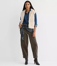 Petite Modern Faux Fur Pocket Vest