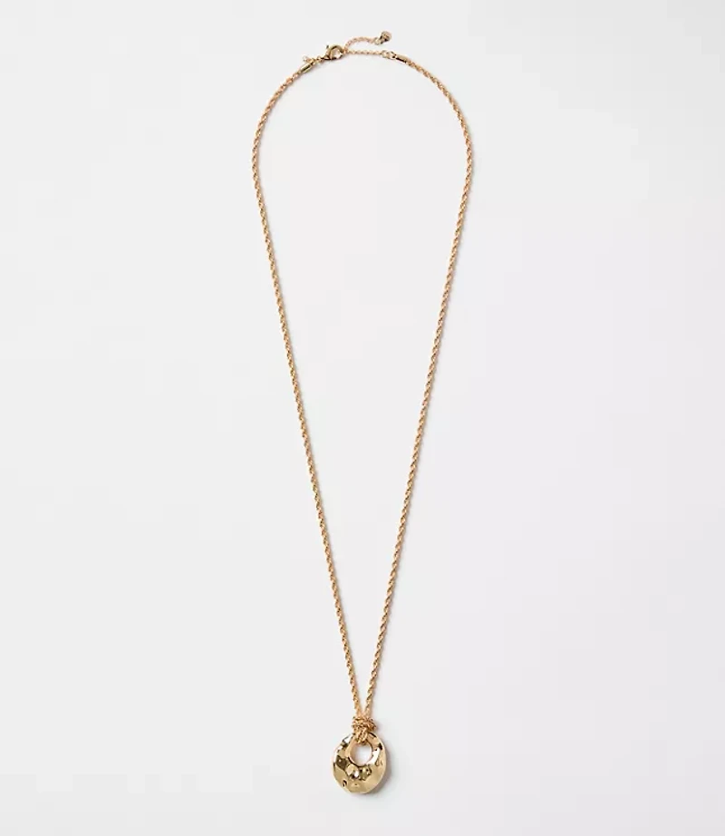 Molded Pendant Rope Necklace