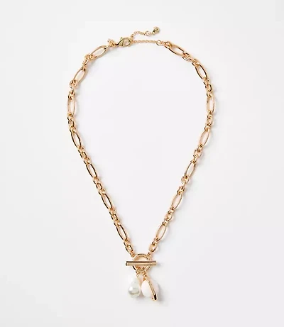 Pearlized Chunky Toggle Necklace