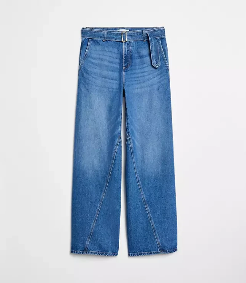 Petite Belted Slim Wide Leg Jeans in Bright Medium Stone Wash