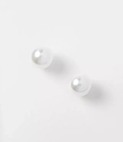 Pearlized Stud Earrings