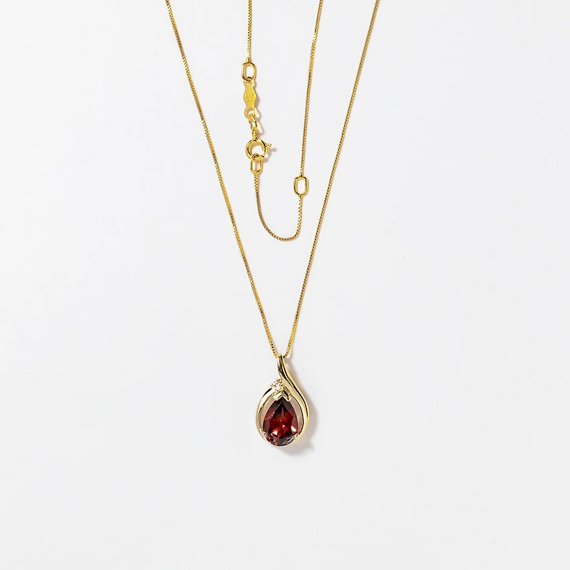 Garnet Necklace in 10K Yellow Gold