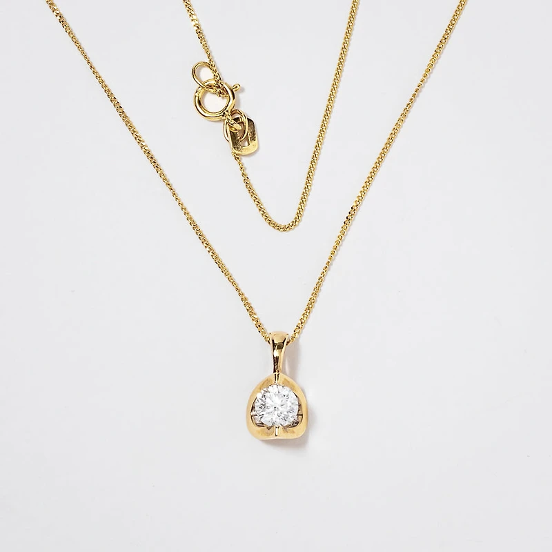 Tension Set Canadian Diamond Solitaire Necklace in 14K Yellow Gold (0