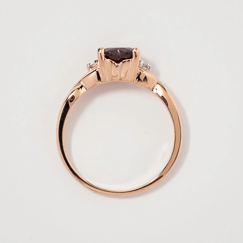 10K Rose Gold Heart Garnet Diamond Ring