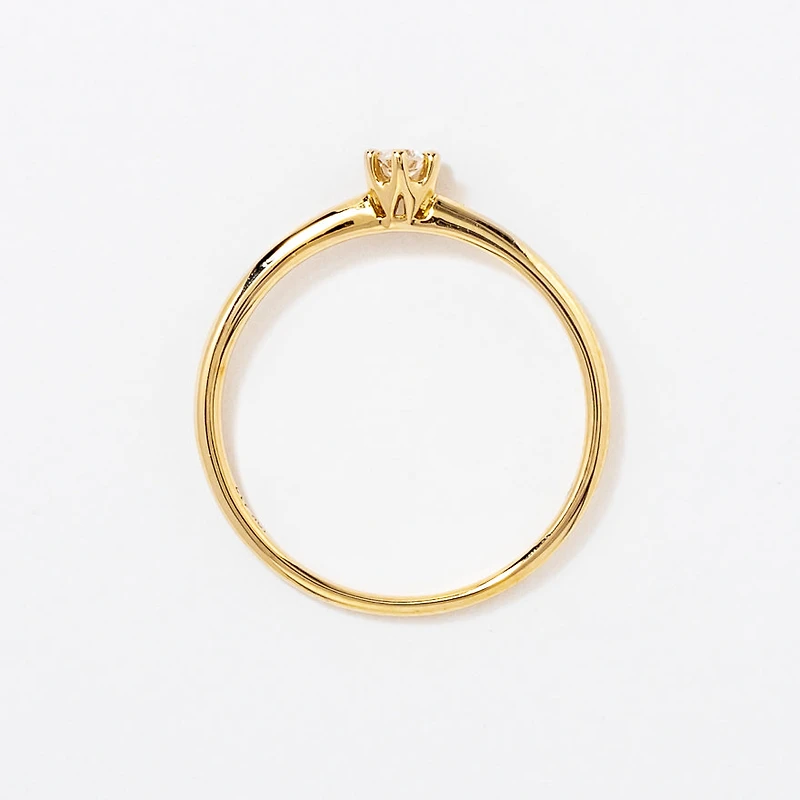Mini Engagement Ring 10K Yellow Gold (0.07 ct tw)