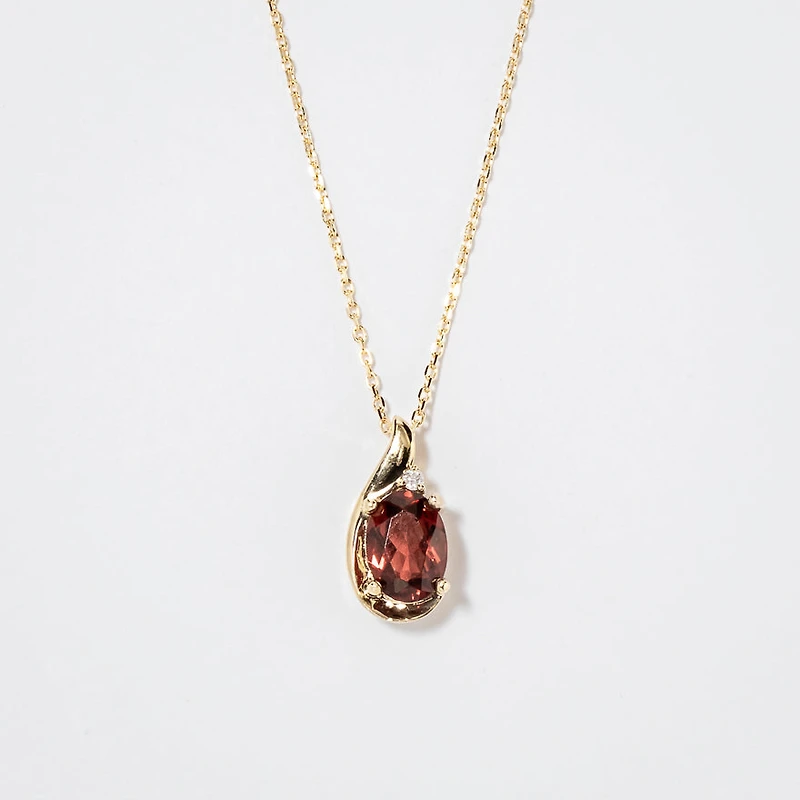 Garnet Necklace in 10K Yellow Gold
