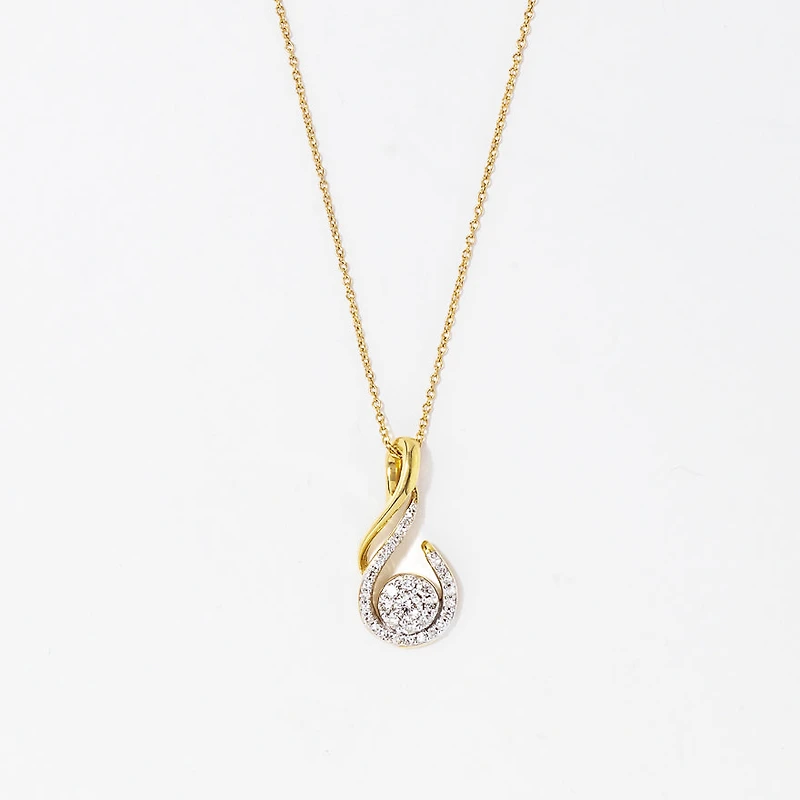 Diamond Cluster Pendant in 10K Yellow and White Gold (0.35 ct tw)