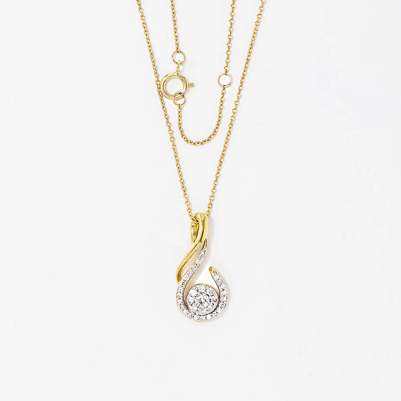 Diamond Cluster Pendant in 10K Yellow and White Gold (0.35 ct tw)