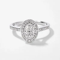 Oval Diamond Cluster Ring 10K White Gold (0.40ct tw)