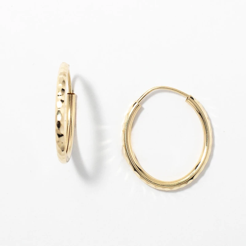 2x25mm Oval Sleeper Hoop Earrings in 10K Yellow Gold