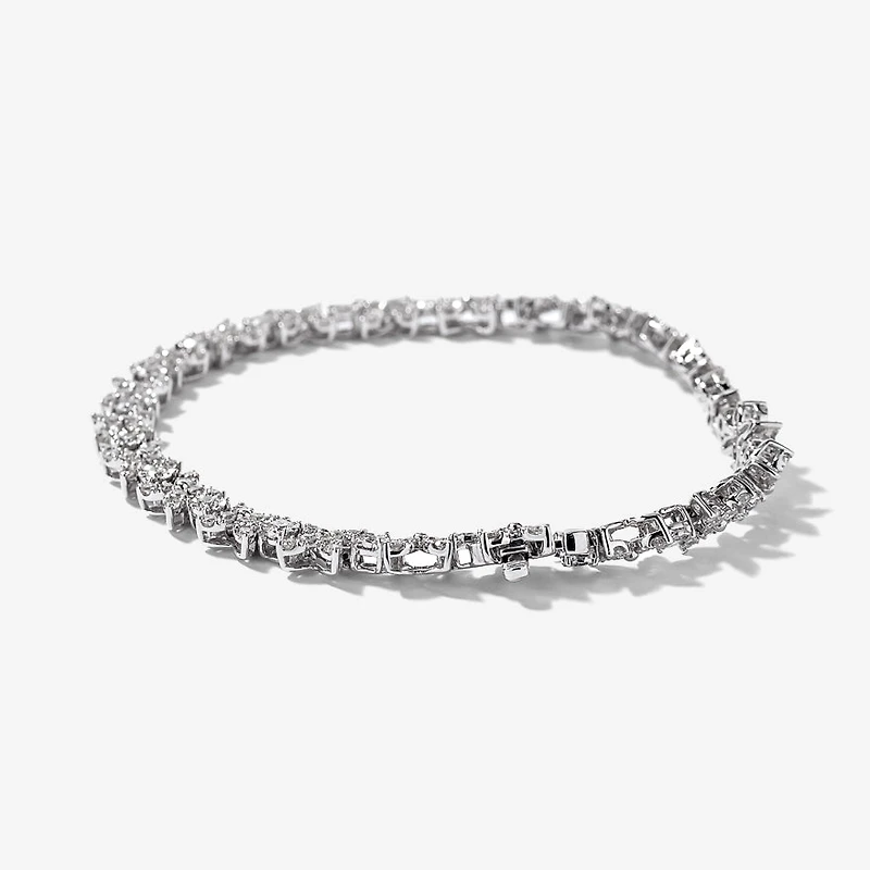 Diamond Petal Bracelet in 10K White Gold (3.00 ct tw)