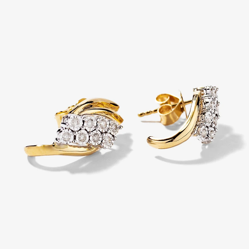 Diamond Cluster Earrings in 10K Yellow and White Gold (0.25 ct tw)