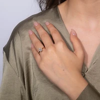 Lab Grown Oval Cut Diamond Engagement Ring 14K Yellow Gold (1.57 ct