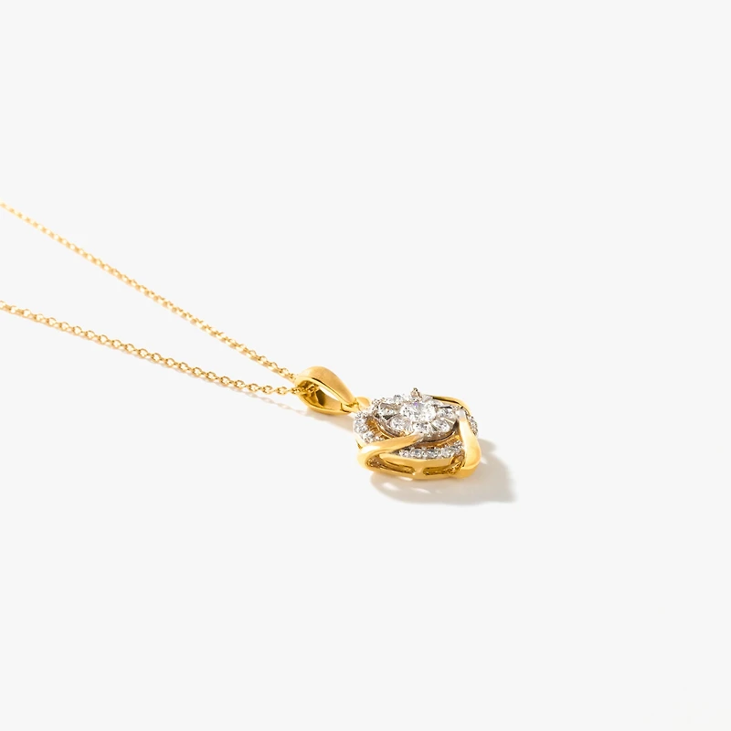 Diamond Cluster Necklace in 10K Yellow and White Gold (0.40 ct tw)