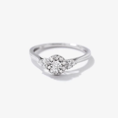 Diamond Cluster Ring 10K White Gold (0.14 ct tw)