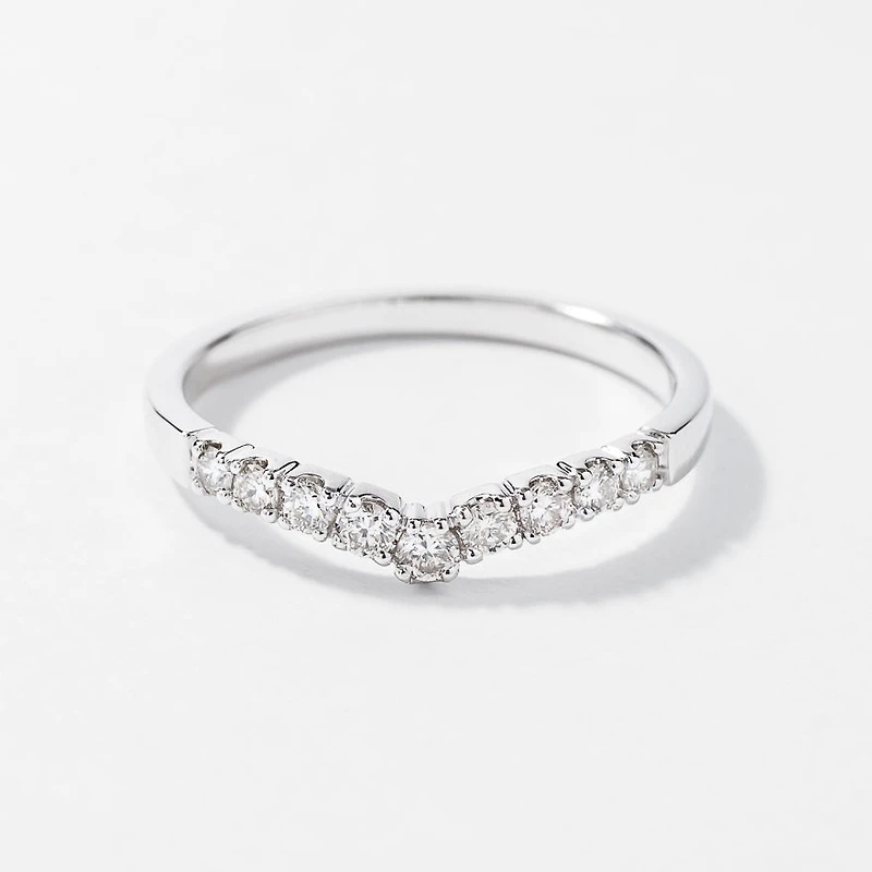 V Shape Diamond Anniversary Band 14K White Gold (0.25 ct tw)