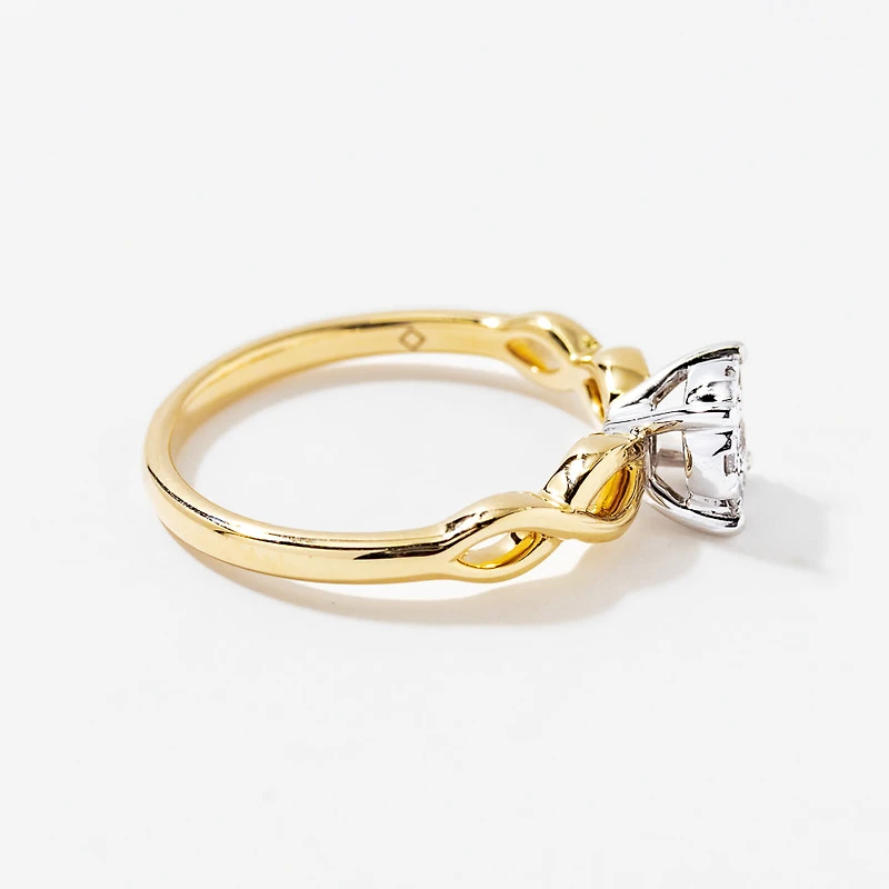 Diamond Cluster Ring 10K Yellow and White Gold (0.16 ct tw)