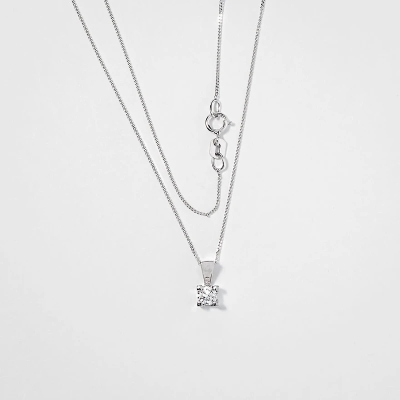 14K White Gold Canadian Diamond Pendant Necklace in a Four Claw Settin