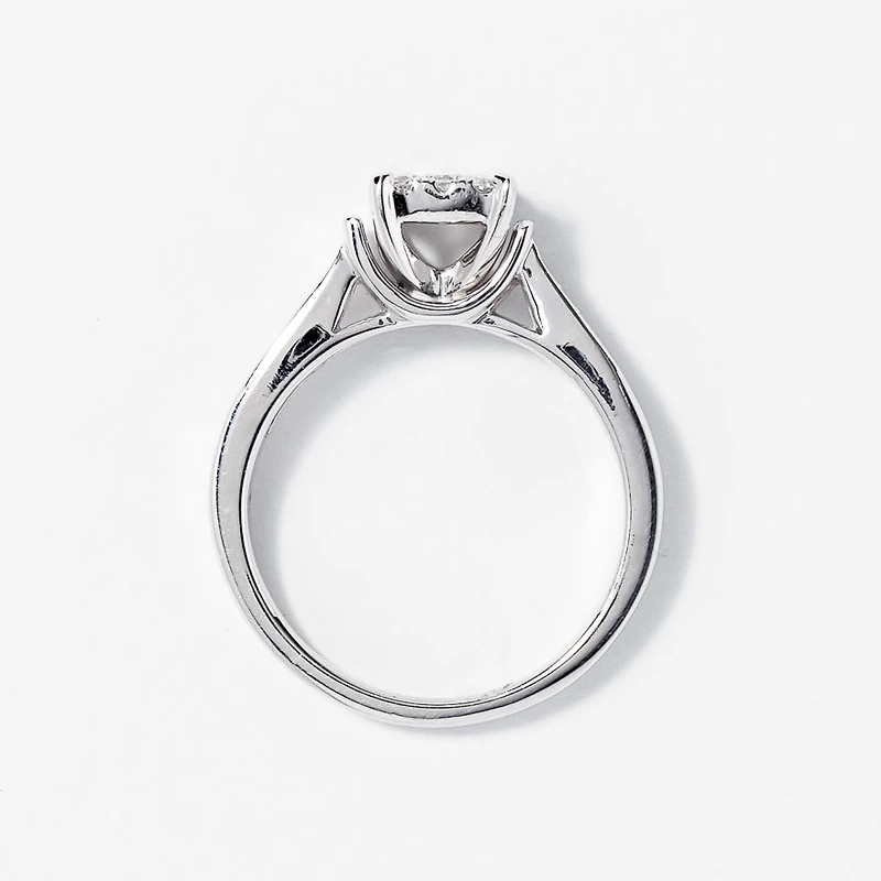 Diamond Cluster Ring 14K White Gold (0.76 ct wt)