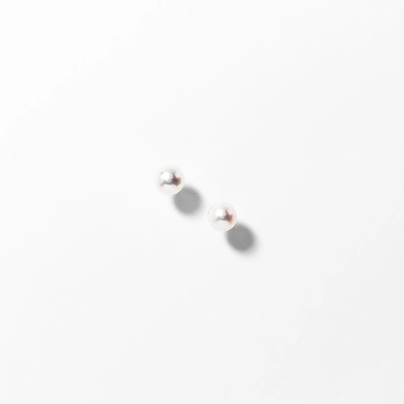 6-6.5mm Pearl Stud Earrings in 14K White Gold