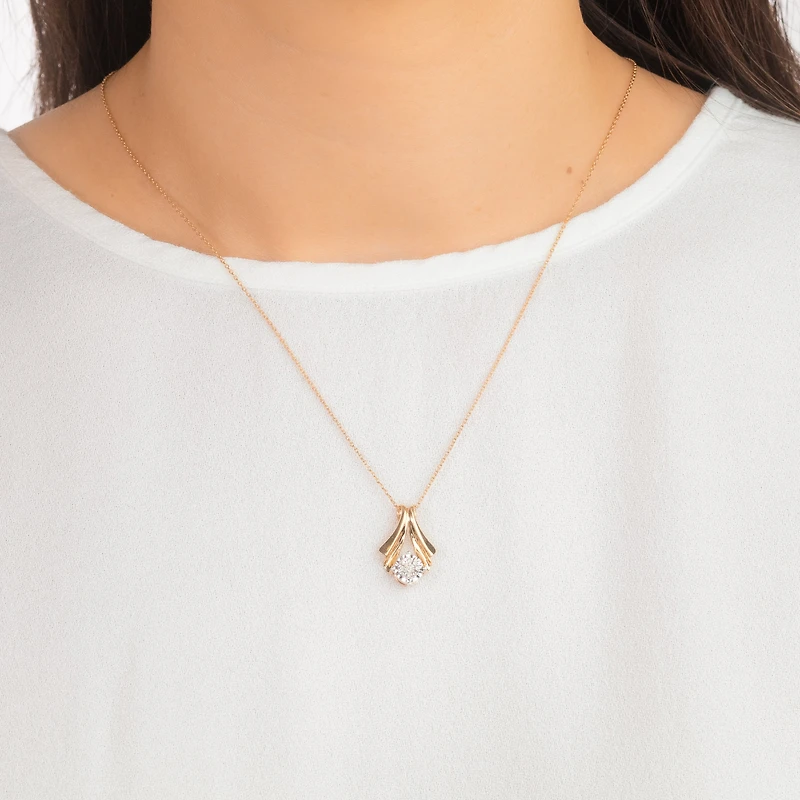 Diamond Cluster Necklace in 10K Yellow and White Gold (0.06 ct tw)