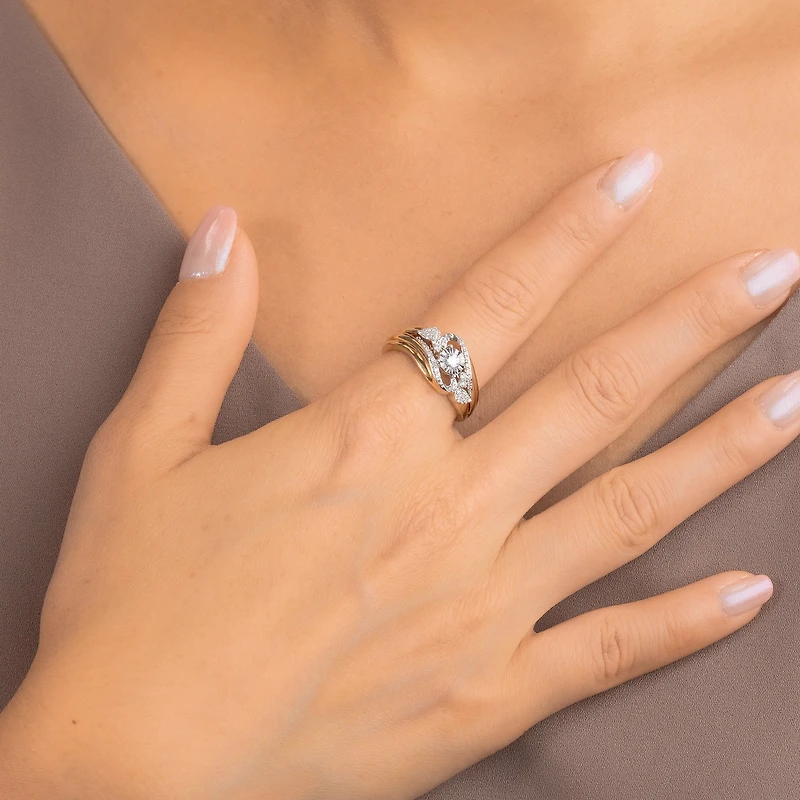 Diamond Cluster Ring 10K Yellow and White Gold (0.31 ct tw)