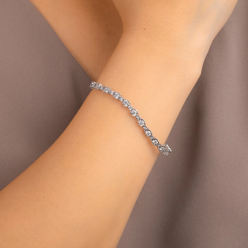 Diamond Bracelet in 10K White Gold (2.00 ct tw)