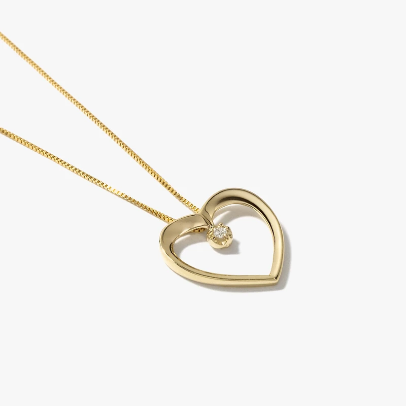 Heart Necklace in 10K Yellow Gold