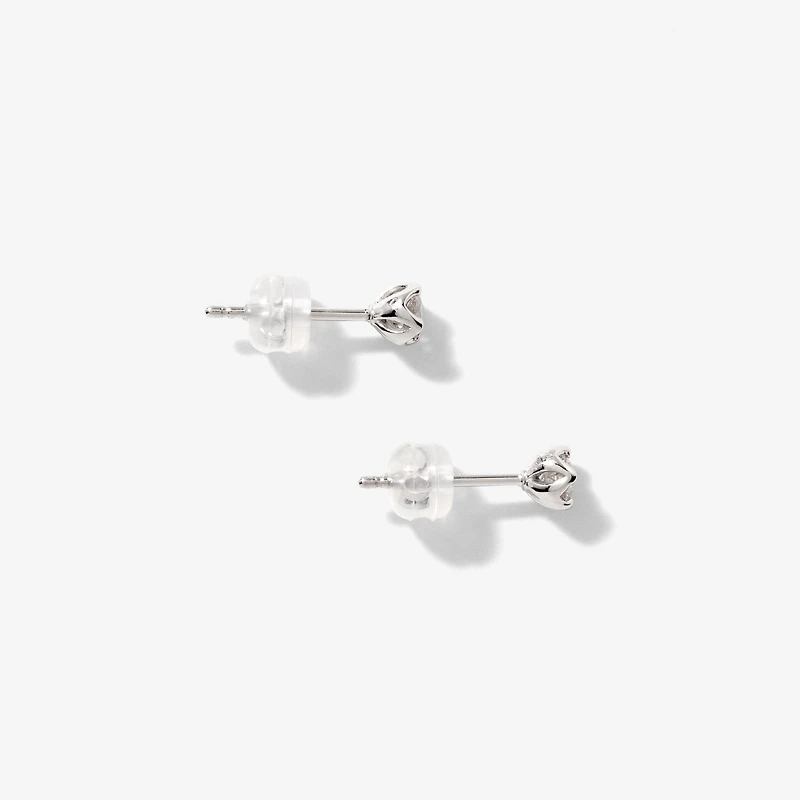 Diamond Stud Earrings in 10K White Gold (0.30 ct tw)
