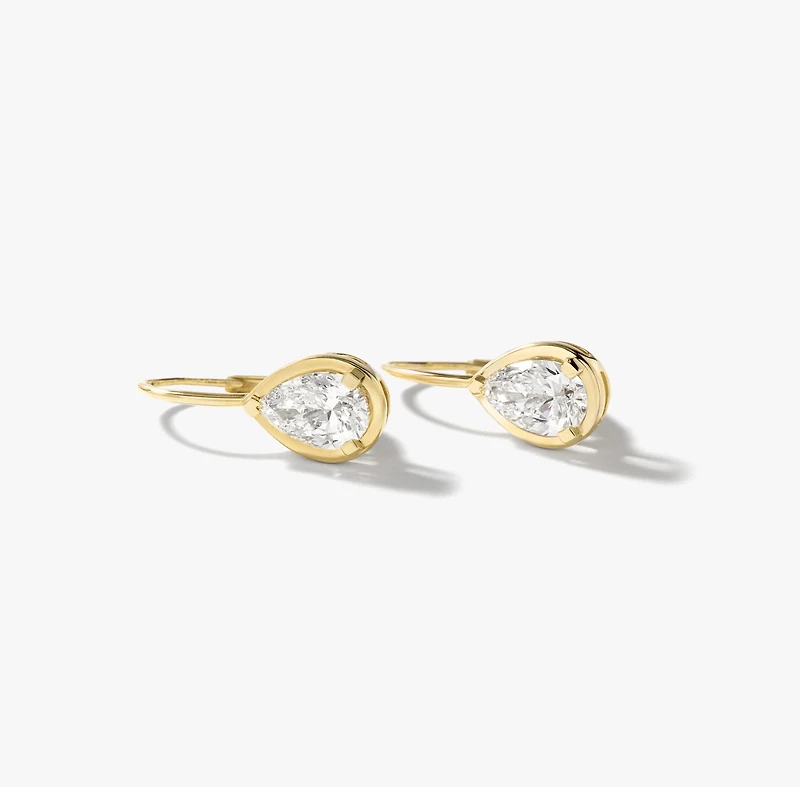 Lab Grown Pear Shape Diamond Earrings in 10K Yellow Gold (1.50 ct tw)
