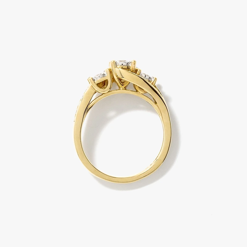 Diamond Cluster Ring in 10K Yellow and White Gold (0.50 ct tw)